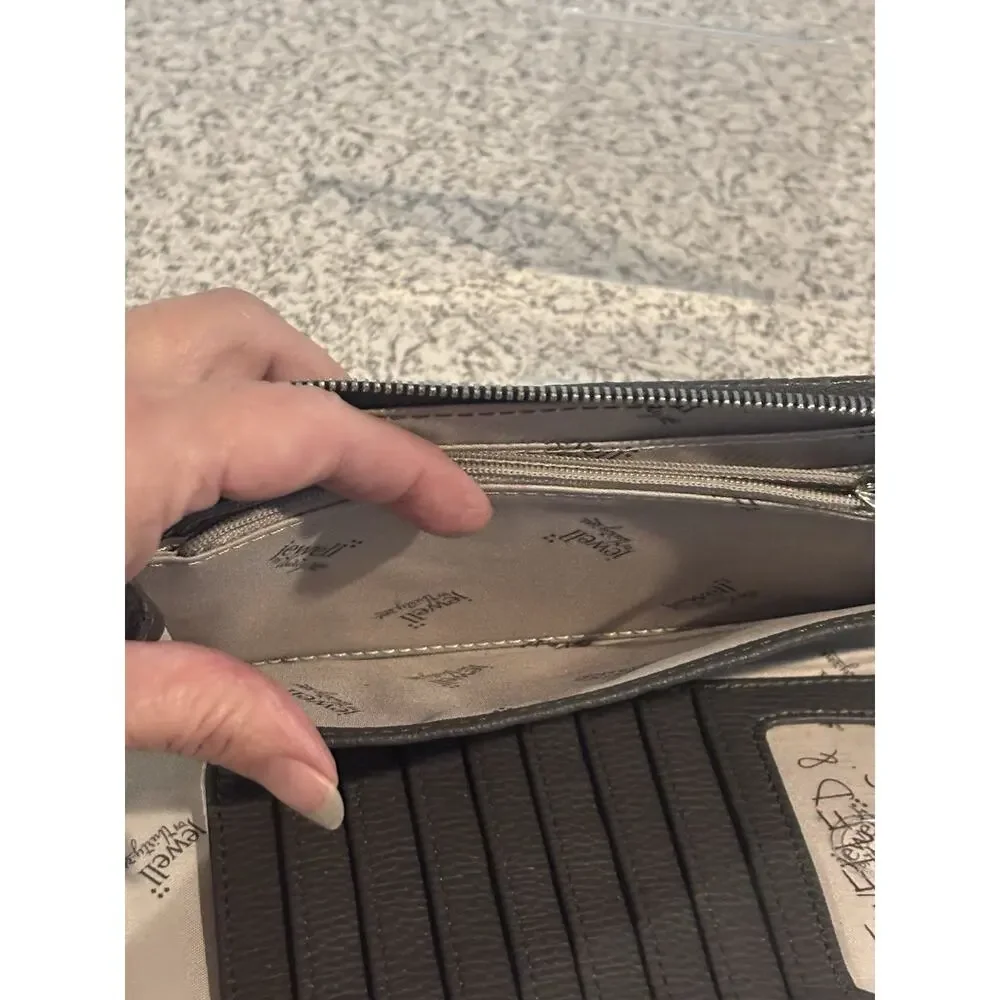 Jewell Thirty-One Gray Faux Snake Wristlet Wallet Clutch